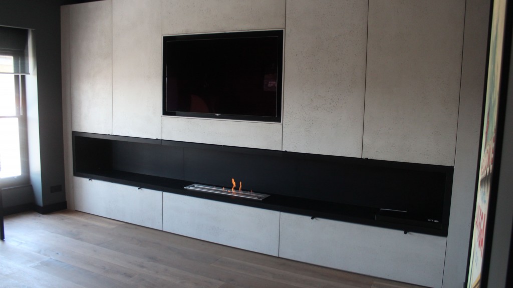 Simple yet elegant styled bioethanol fireplace