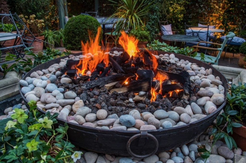 Real Flame Outdoor Fire