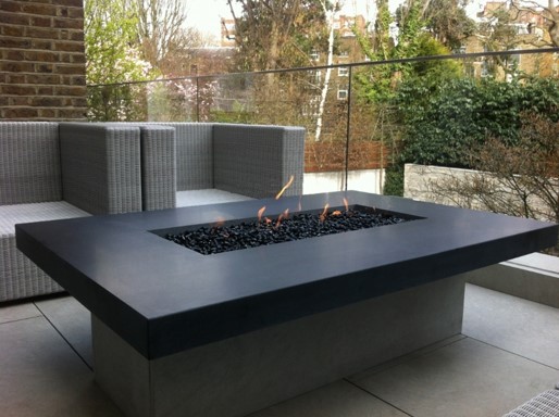 outdoor realflame fire, hearth era fire inspiration