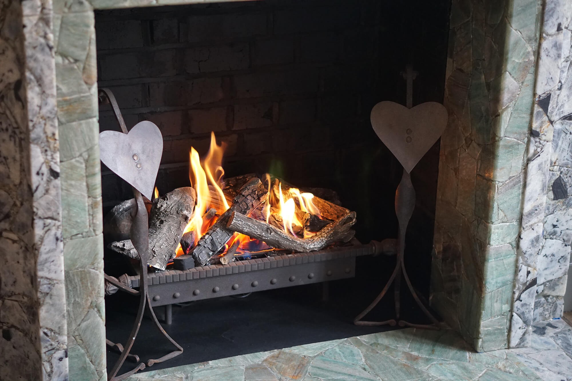 Romantic Fireplace Ideas Real Flame Design Guides Blog